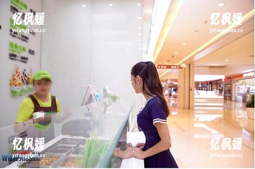 人手一支工具，爱丝高清维修工不简单。
