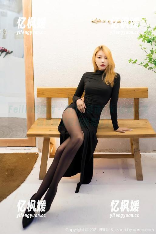 Feilin嗲囡囡-诗诗kiki Feilin嗲囡囡 - 拜托,诗诗kiki的夏日美图更新又要把我晃眩了。