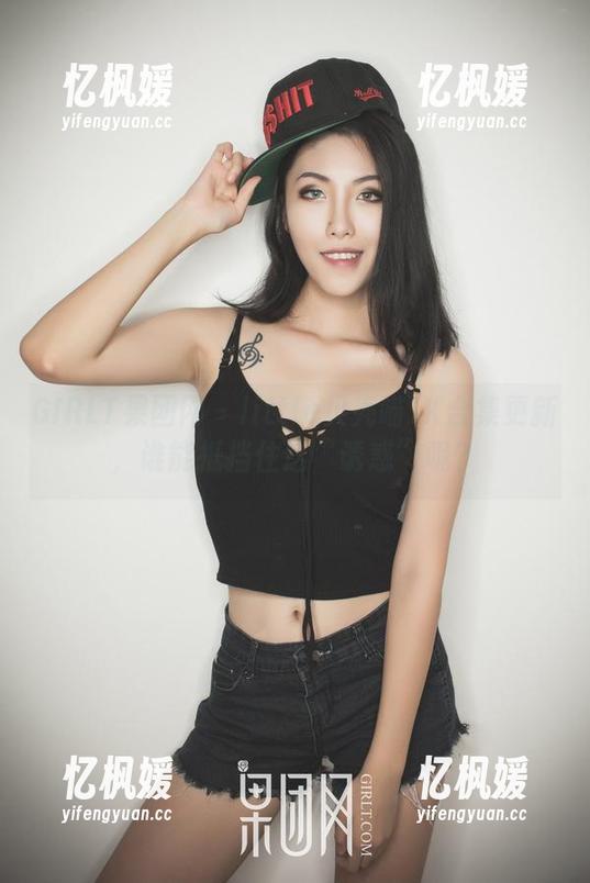 GIRLT果团网-little贝壳喵 GIRLT果团网 - little贝壳喵JK合集更新,谁能抵挡住这“诱惑”呢?