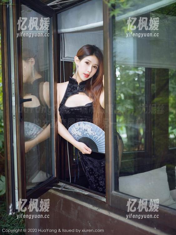HuaYang花漾-尤妮丝 HuaYang花漾 - 城市的喧嚣中,尤妮丝的女孩套图恰好是另一种宁静