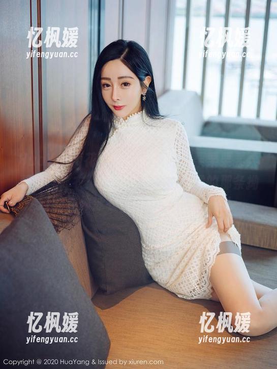 HuaYang花漾-艾栗栗栗栗栗栗吖 HuaYang花漾 - 图包里的艾栗栗栗栗栗栗吖连体衣:让我想起了小时候的那条拗口的连体泳衣,有没心事的童年!