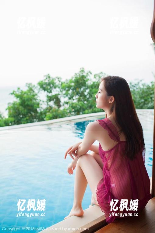 IMiss爱蜜社-莎莎Sasa IMiss爱蜜社 - 莎莎Sasa在家随性一刻:居家写真图集看得我心痒痒