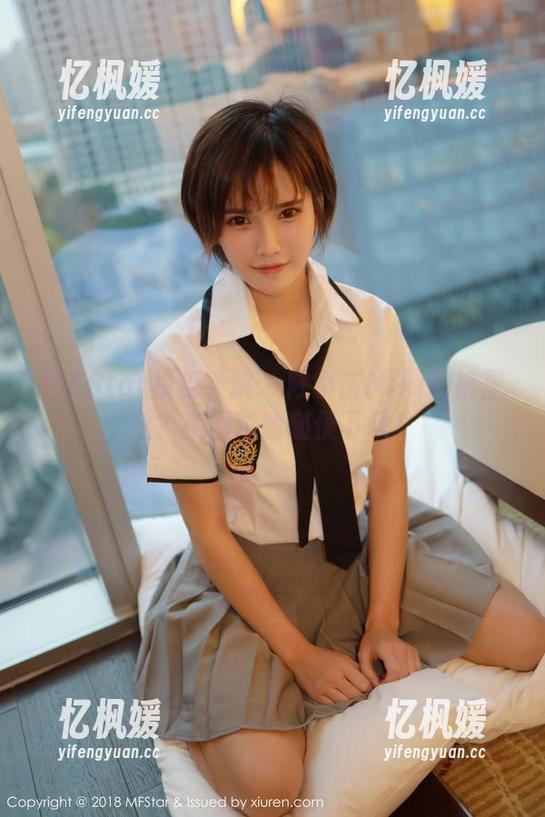 MFStar模范学院-陈小诺Niki MFStar模范学院 - 陈小诺Niki的裤里丝?美图嘻哈随便下载!