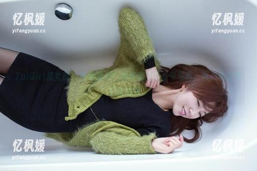 TuiGirl推女郎-何奕恋 TuiGirl推女郎 - 合集曝光!何奕恋的万圣节写真,真心希望你们能撑住...