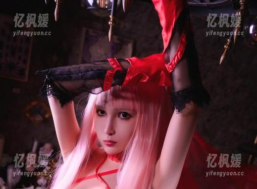 兔女郎，你在光辉下显得太突出！Vams子最新图片求解！