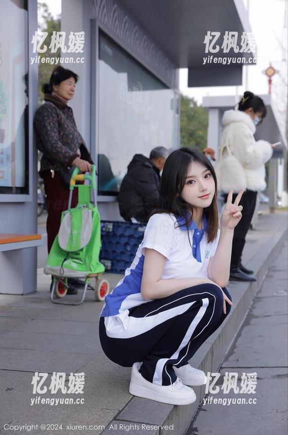 Xiuren秀人网-夏诗诗Sally Xiuren秀人网 - 淘气的夏诗诗Sally,把日常打包成一份合集作品