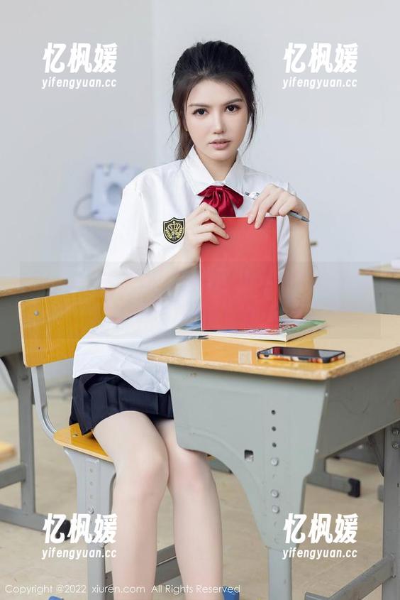 Xiuren秀人网 - 又是水手服的写真更新，安然Maleah这是打算挑战极限吗？