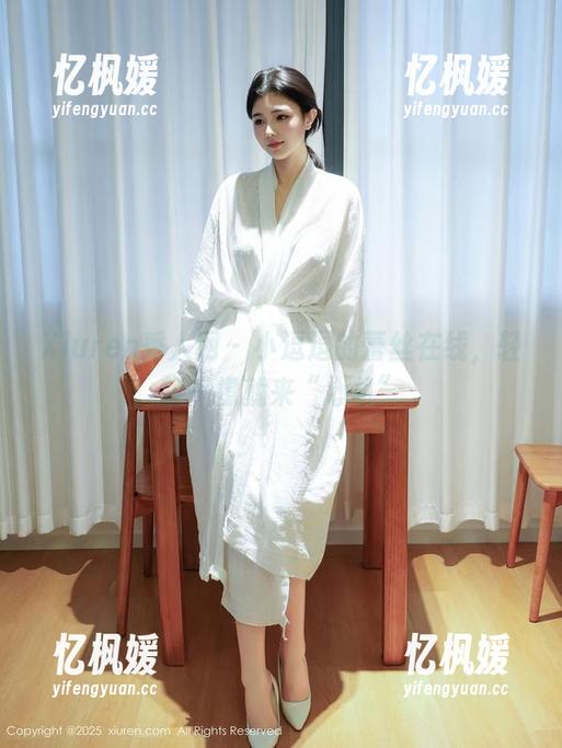 Xiuren秀人网-小逗逗 Xiuren秀人网 - 小逗逗的蕾丝在线,轻轻一撩就来“心机”