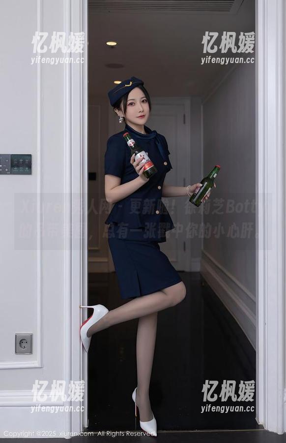 Xiuren秀人网 - 更新啦！徐莉芝Botty的吊带美图，总有一张戳中你的小心肝。