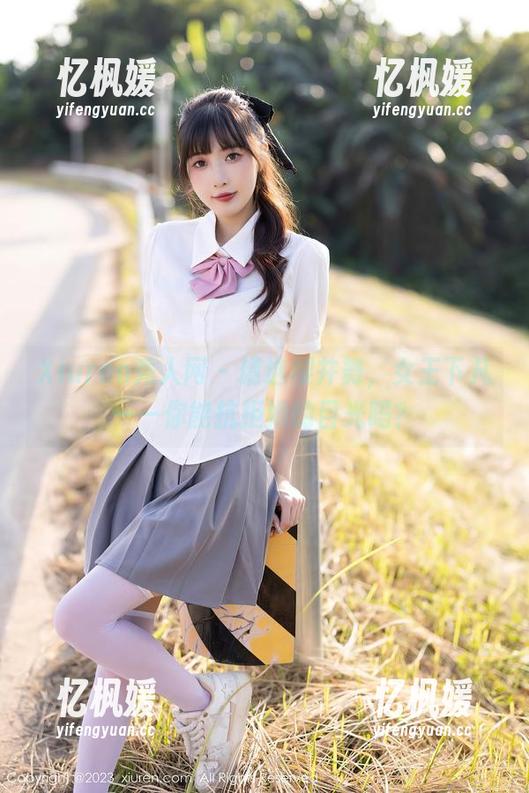 Xiuren秀人网-樱井舞 Xiuren秀人网 - 精选樱井舞,女王下凡——你能抗拒她的目光吗?