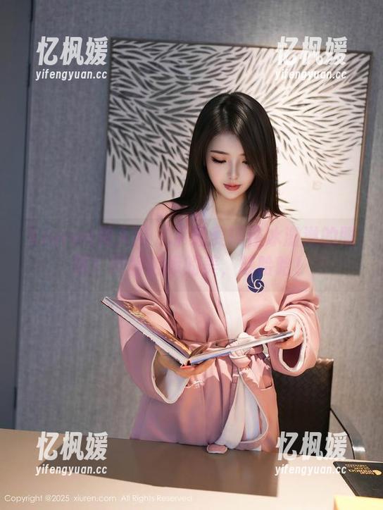 Xiuren秀人网-麦琪绫冰激淋 Xiuren秀人网 - 下载麦琪绫冰激淋的眼镜!理智边缘的美,哇哈哈!