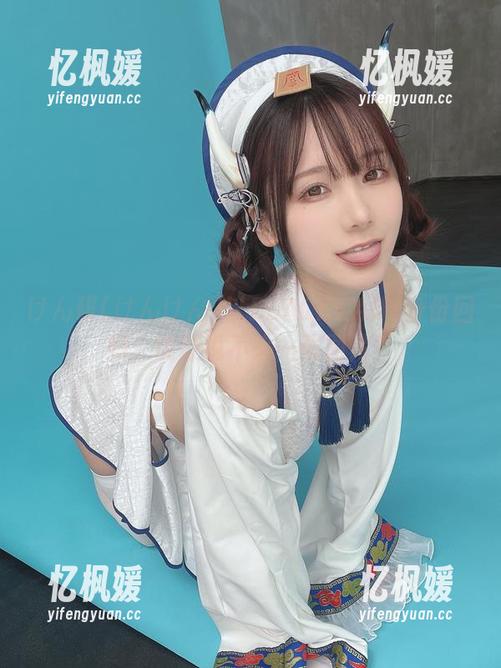 けん研(けんけん)以BLACKLADY身份回归，谁敢说不来一张图片？