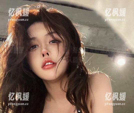 于芷晴 微密圈 - 这位于芷晴小姐,毫无圣光的迷人女友图集,有没有人能抗拒?