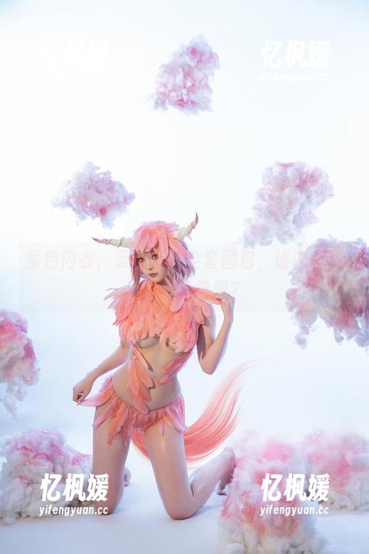 云溪溪 紫色内衣,云溪溪的全套图包,谁说紫色不适合日常呢?