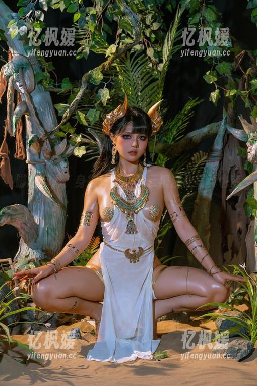 云溪溪 脚踩云彩,身披体操服:云溪溪让写真也变得拉风?