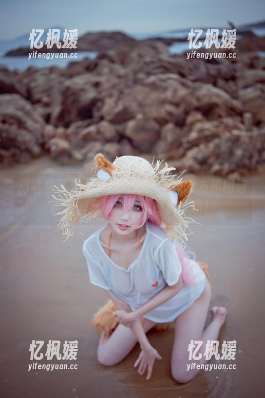 周叽是可爱兔兔 周叽是可爱兔兔的严选:温泉女友原图连连看,老板也要流口水了嘛!