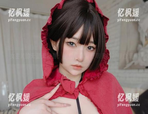 女主K 女主K的无圣光时刻:小红帽抱着红苹果的神奇合集!