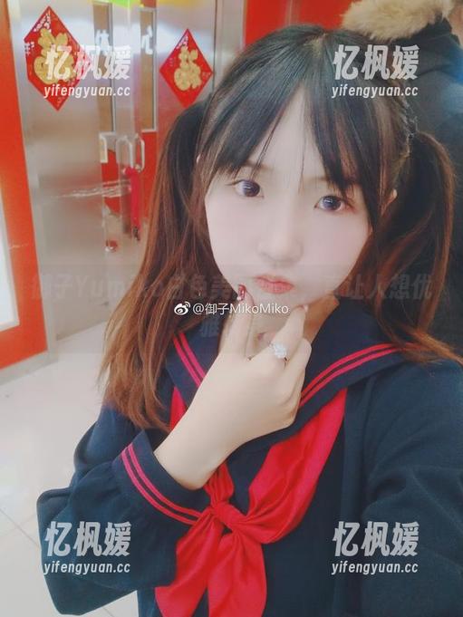 御子Yumiko 御子Yumiko白色美图合集,直让人想优雅转身