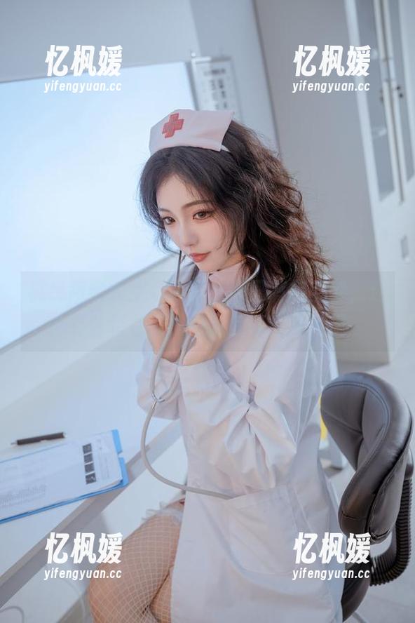 桃良阿宅 桃良阿宅的空姐写真,不只有航空梦,还有些特别的……照片等你来发现