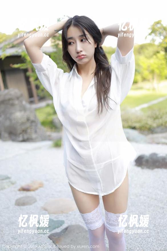 模范学院 - 来呀，李颖煊baby的高清少女写真集！眼睛要茶几大小才行哦！