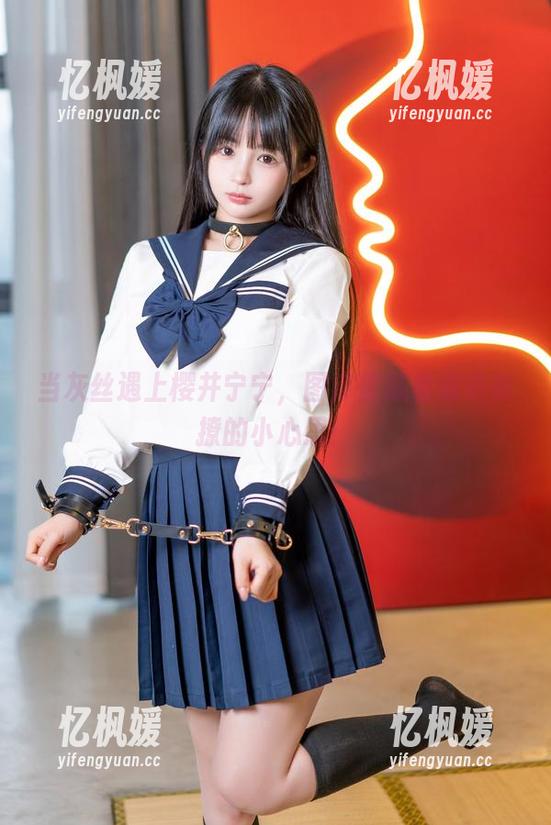 当灰丝遇上樱井宁宁，图库里藏着很多被撩的小心思！