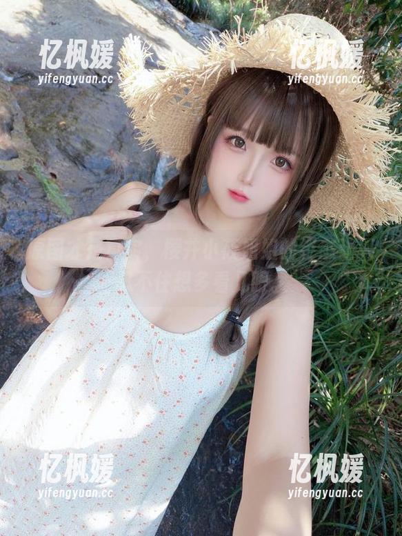 原图才是真实，樱井小莜姐姐的姿态让人忍不住想多看几眼。