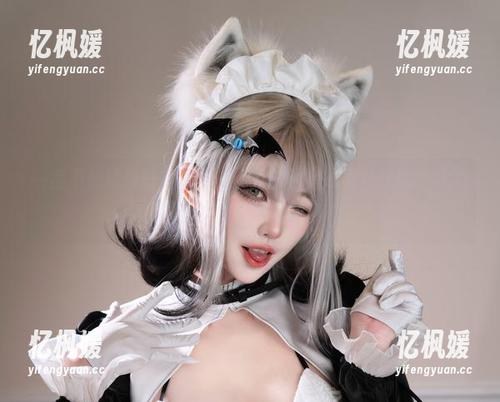 狐洛洛子 一言不合就换壁纸!狐洛洛子的鲨鱼妹女仆原图,太有话题了,快来一起聊聊吧。
