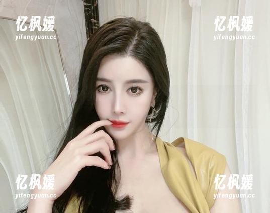 猪小七 微密圈 - 为啥猪小七能把红裙子穿得这么出彩?戳这里看免费图片吧!