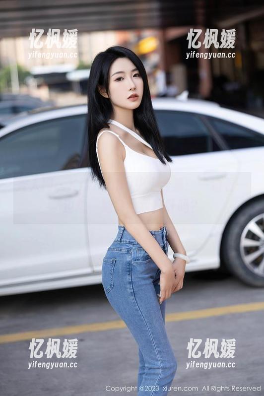 秀人网-Kikibaby 秀人网 - Kikibaby护士合集:一边看一边想,她会给我打针吗?