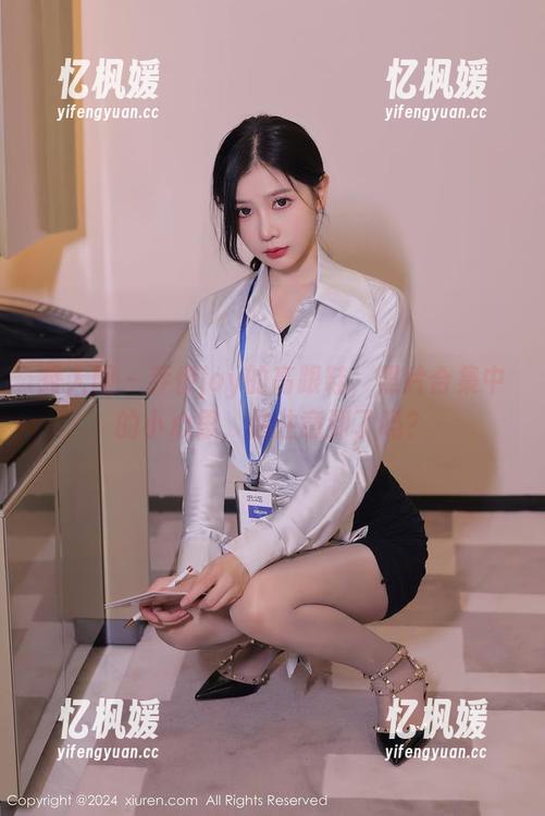 秀人网 - 乔伊joy的高跟鞋，照片合集中的小心思，你注意到了吗？