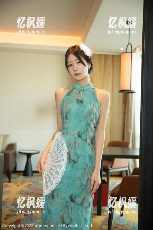 秀人网 - 不看会后悔！就来看看卓琳妹妹_jolin免费丝袜照片，保你点赞倒麻了！