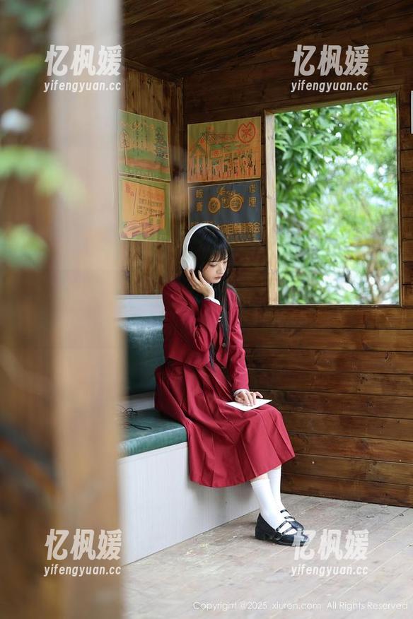 秀人网 - 谁说人间不值得，夏沫沫tifa的免费女神作品让我又相信了一点...