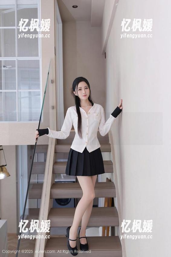 秀人网-尤Una娜 秀人网 - 尤Una娜的美食实验室:高清原图,谁说厨娘只会炒菜?