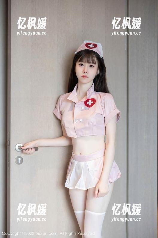 秀人网-尤妮丝Egg 秀人网 - 落落大方的尤妮丝Egg,无圣光效果下的JK真的让人频频回头,作品中藏了不少心思。