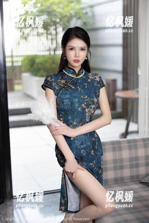 秀人网-灿宝 秀人网 - 灿宝礼服在线图片发布,保证你在婚礼上想抢风头的冲动无法抵挡!