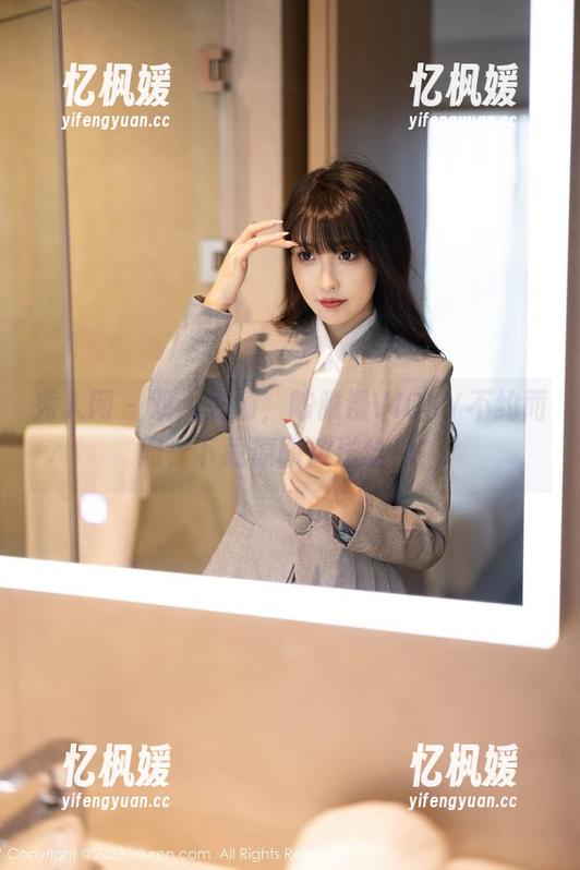秀人网-陈雅漫VICKY 秀人网 - 双人秀场,陈雅漫VICKY不约而同,下载原图放送给你!