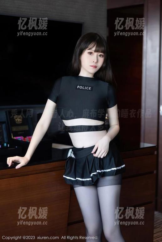秀人网-麻布学妹 秀人网 - 直击人心,麻布学妹的睡衣作品让我想得太多
