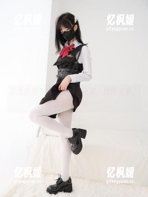 紧急企划-小婕 紧急企划 - 小婕的恶魔日常:原图全集,我这是在干嘛……