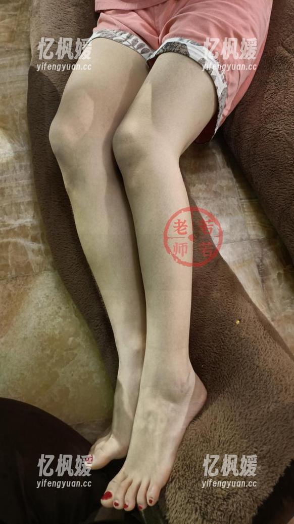 若若老师 微密圈 - 若若老师的图集里藏着美图秘密,不小心被发现啦!