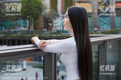 蜜桃社-Suki 蜜桃社 - 在Suki的JK图库中,别有洞天的构图与触感,真让人难以抗拒。