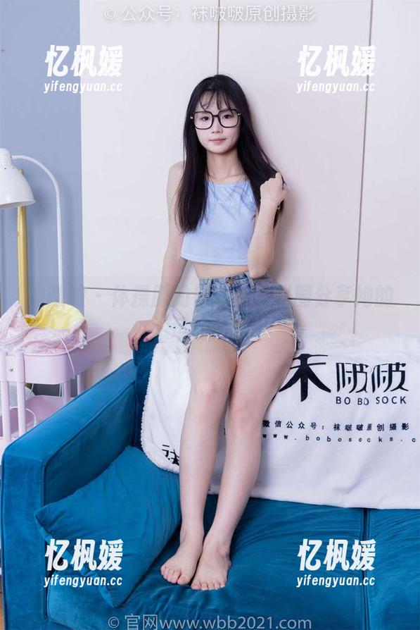 袜啵啵-甜甜圈 袜啵啵 - 体操服的日常:甜甜圈分享她的运动秘笈
