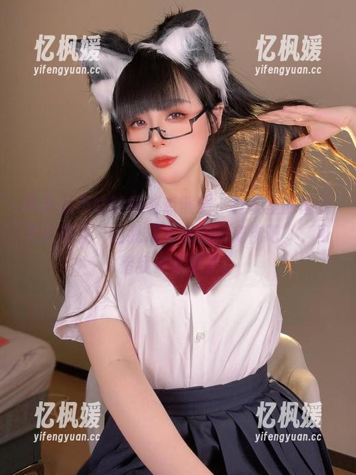 阿九从不咕咕的斑点熊猫，合集里的图片简直在说“让我成为你的新宠物吧”，可惜我家太小了。