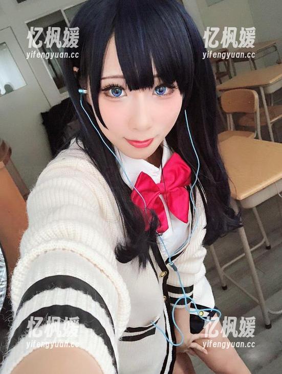 雨波_HaneAme 阿蕾奇诺变脸记:雨波_HaneAme写真合集,下载后请小心崩溃