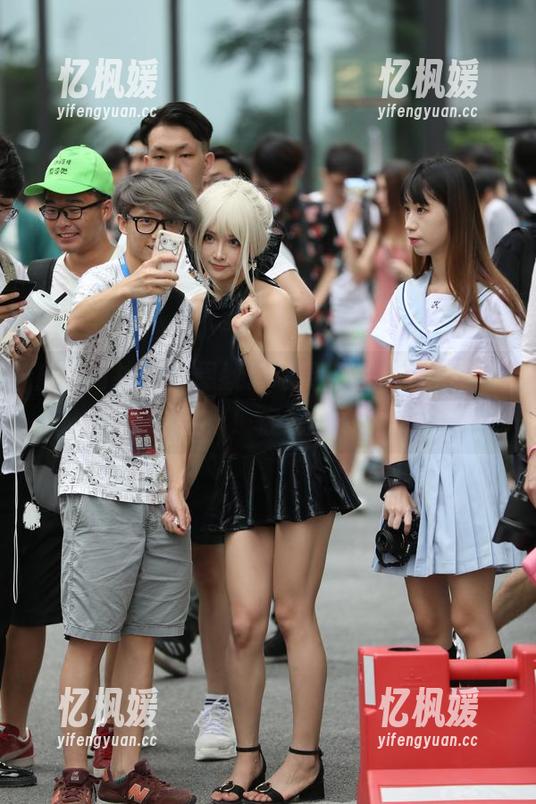 魔镜街拍-凯恩 魔镜街拍 - 凯恩教你心灵点亮术,给你专属原图全集!你还敢不看吗?